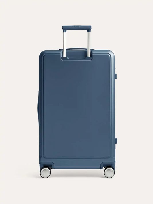 Pebble 26" Check-In