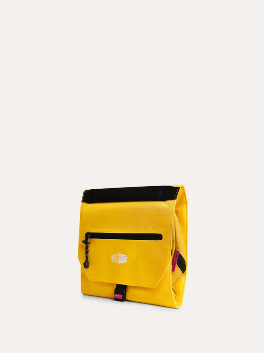 Faro Hanging Toiletry Bag